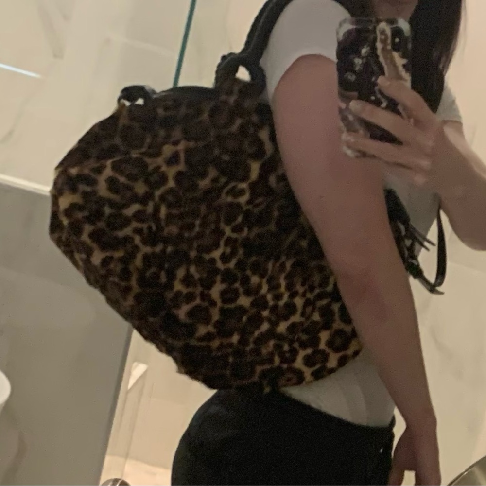EliE Tahari pony hair handbag - Picture 7 of 7